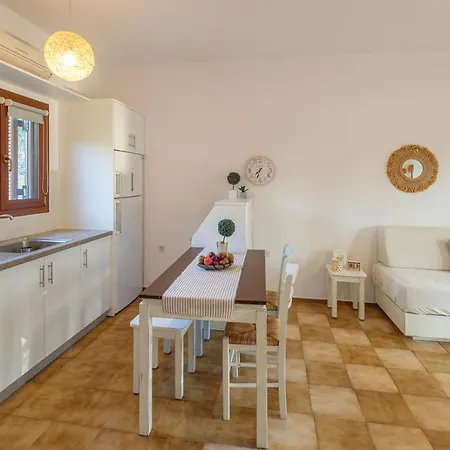 Apartment Panagea *